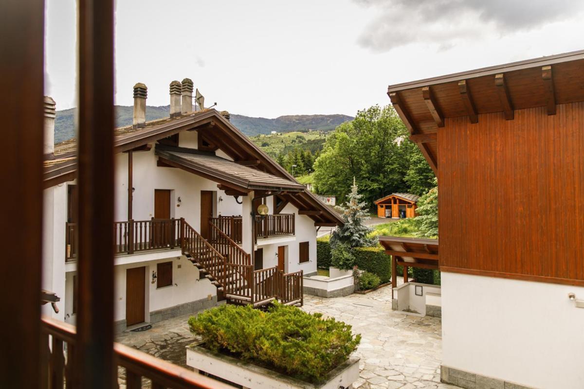 Cielo Blu Casa Alpina Vialattea Villa Oulx Exterior foto