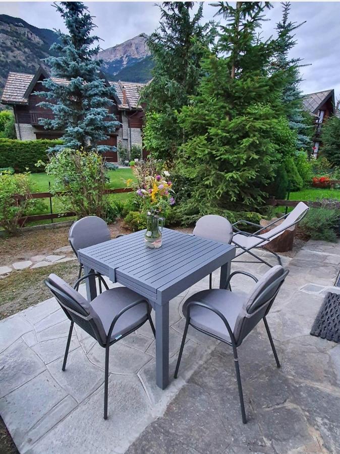 Cielo Blu Casa Alpina Vialattea Villa Oulx Exterior foto